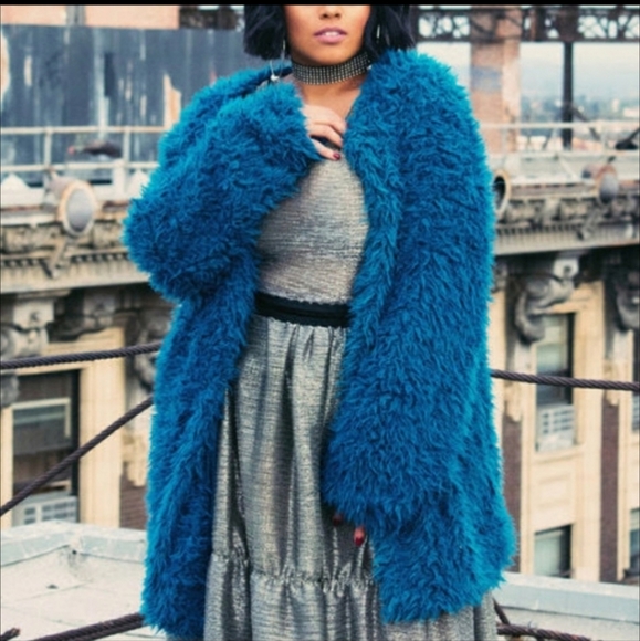 Zelie for She Burgundy Teddy Furry Jacket 1X - Picture 6 of 7